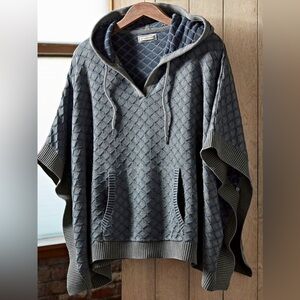 Carbon2Cobalt Women’s Portico Poncho